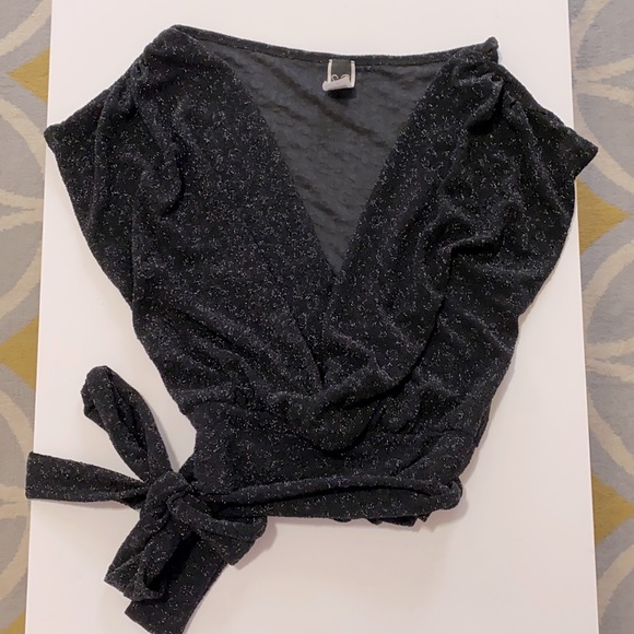 Black Sparkly Cheetah Top - Picture 1 of 1